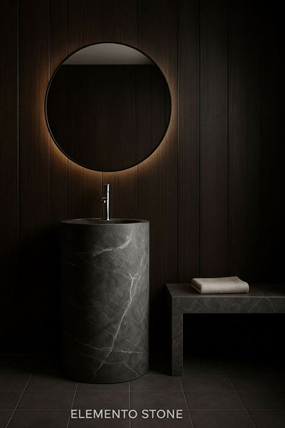 pedestal mármol gris elemento