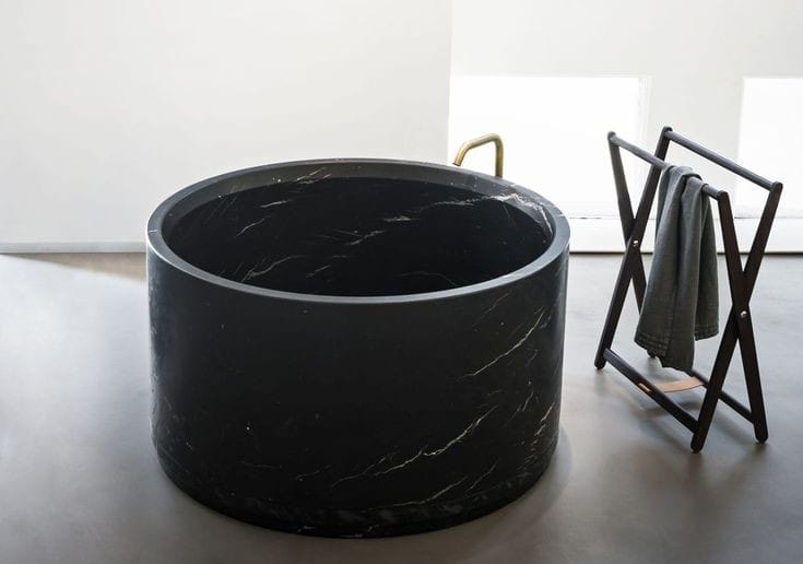 TINA PARA BAÑO BALÍ MÁRMOL NEGRO 120*60 - ELEMENTO 